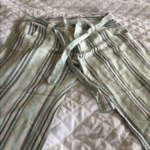 Guess linen crop pan